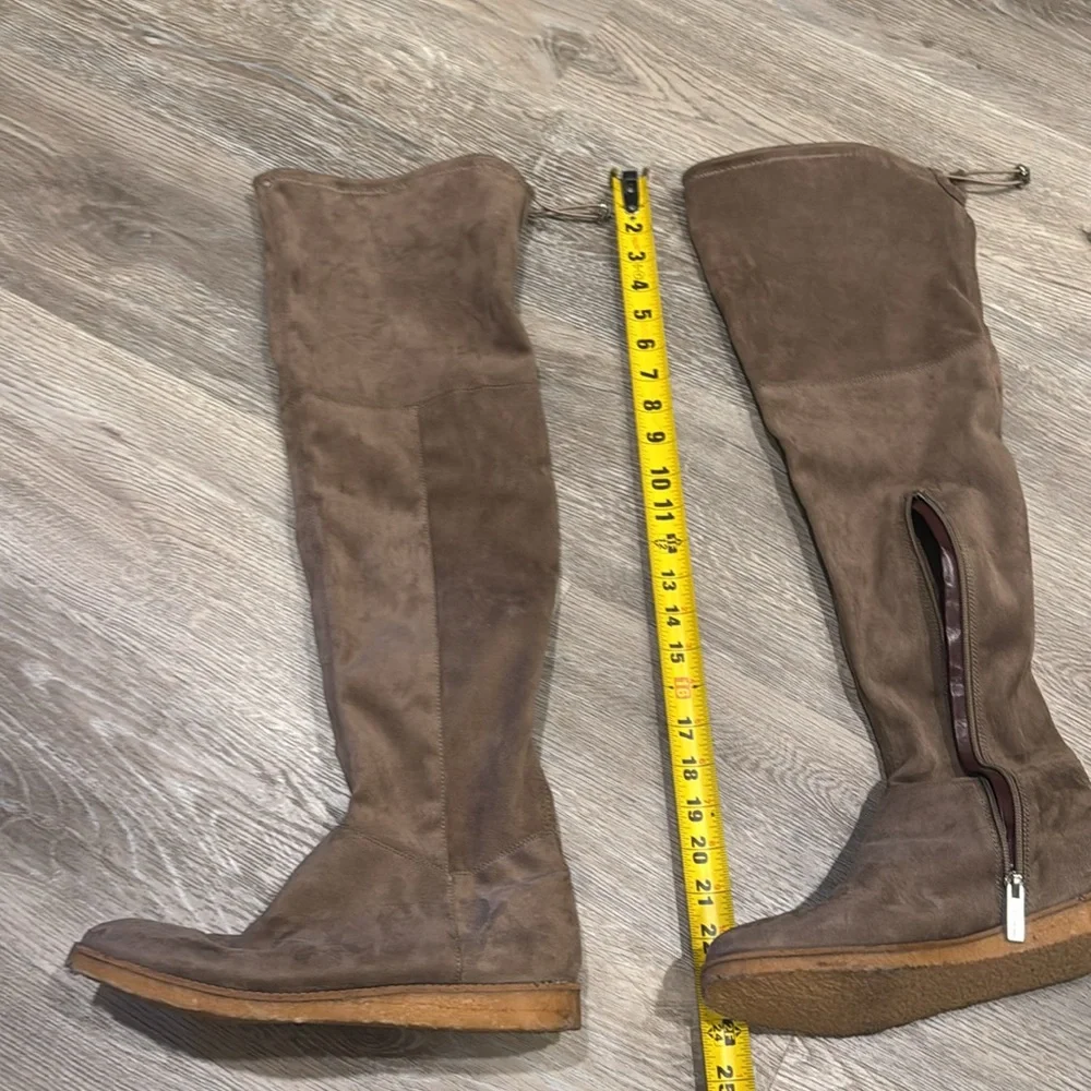 BG Brennan Tall Brown Suede Women’s Boots -Size 9.5